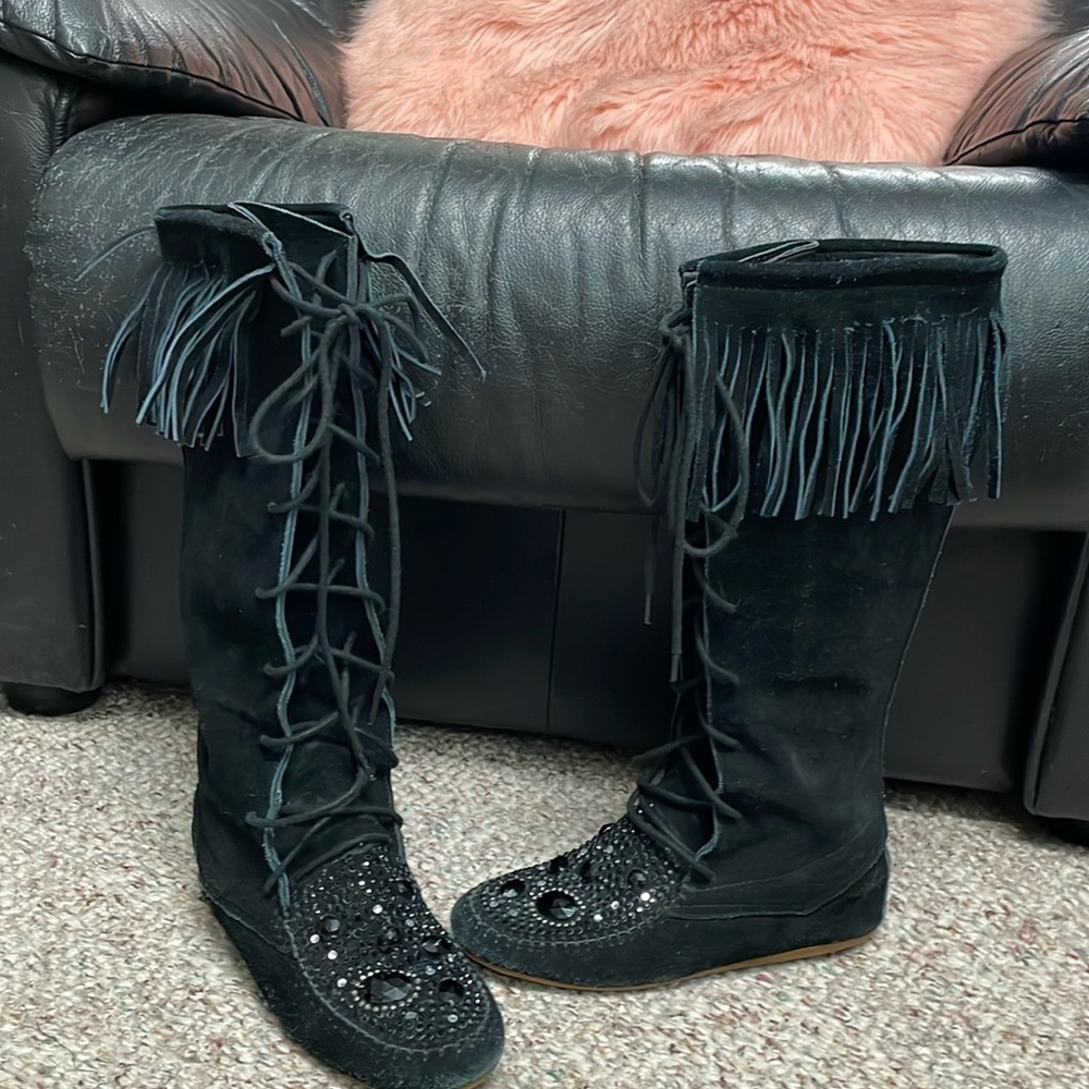Iviva leather moccasins